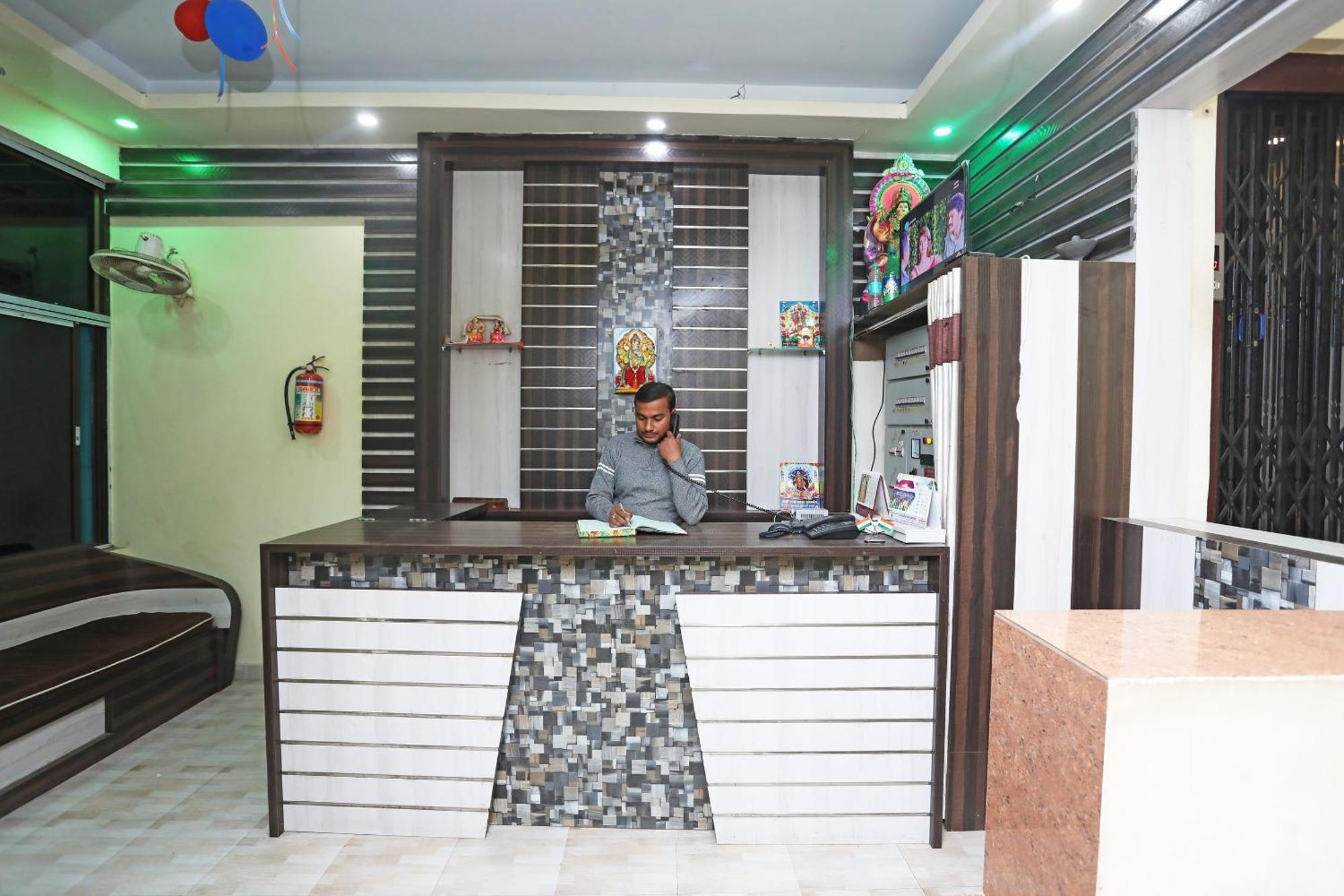 Oyo 26152 Hotel Aarush Digha  Εξωτερικό φωτογραφία